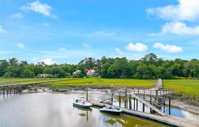 Community Dock