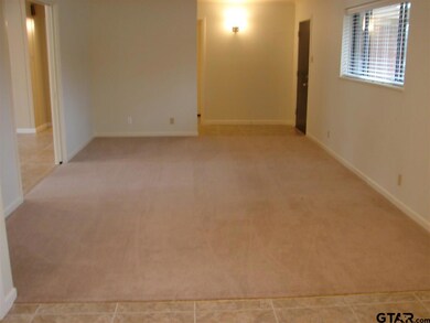 2300 2300 Pollard, Tyler, TX 75701 - photo 3