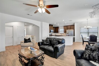 10900 Aledo Ln, Aubrey, TX 76227 - photo 5