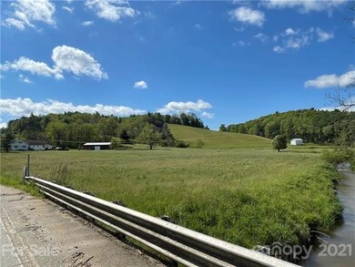 152 Gilbert Rd, Leicester, NC 28748 - photo 7