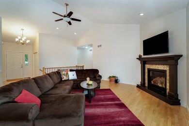 5203 Buttonbush Dr, Fitchburg, WI 53711 - photo 7