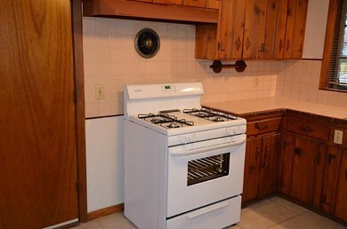 4621 Carleen Rd, Houston, TX 77092 - photo 5