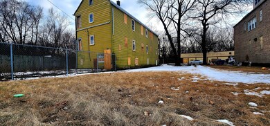 8507 S Brandon Ave, Chicago, IL 60617 - photo 6