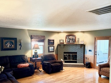 9 Greenbriar Dr, Mattoon, IL 61938 - photo 6