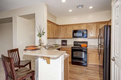 KEITH Vista HILLS KITCHEN