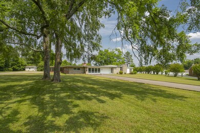 120 Horseshoe Dr, Shelbyville, TN 37160 - photo 2