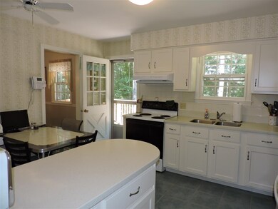 26 Ridgewood Rd, Contoocook, NH 03229 - photo 7