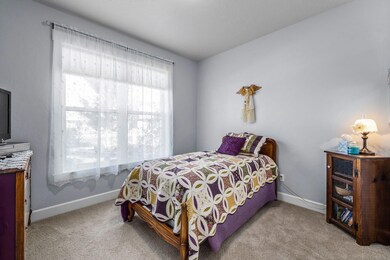 1406 NW Zamia Ave, Redmond, OR 97756 - photo 4