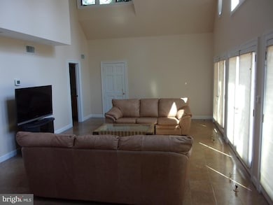 7806 Glenhaven Ct, McLean, VA 22102 - photo 2