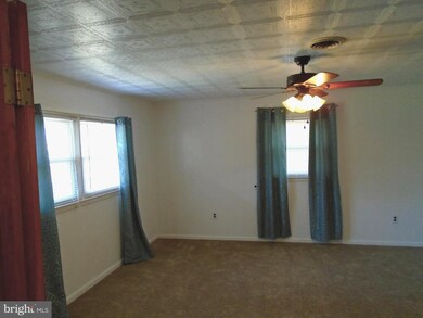 102 Mimosa Ave, Colonial Beach, VA 22443 - photo 6