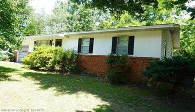 301 NE E St, Stigler, OK 74462 - photo 2