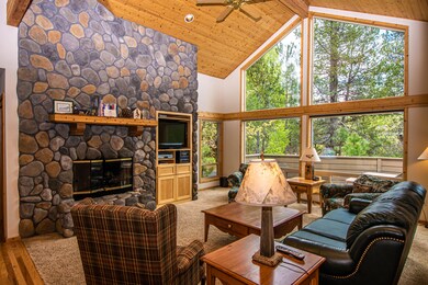 17917 Rhododendron Ln, Sunriver, OR 97707 - photo 3