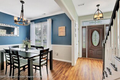 08-Dining Room