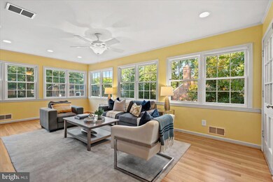 1010 Potomac Ln, Alexandria, VA 22308 - photo 5