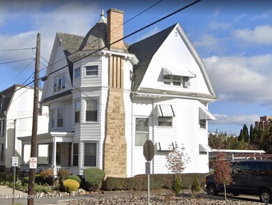 272 S River St, Wilkes-Barre, PA 18702 - photo 2