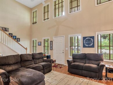 73 Greg Ct, Hendersonville, NC 28792 - photo 3