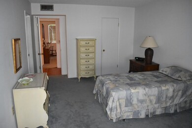 14003 N Newcastle Dr, Sun City, AZ 85351 - photo 4