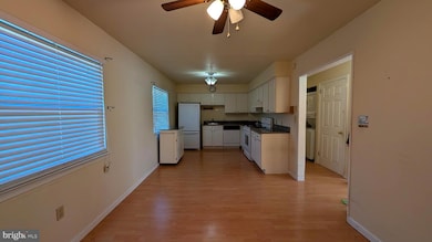 308 Spohn Rd, Reading, PA 19608 - photo 6