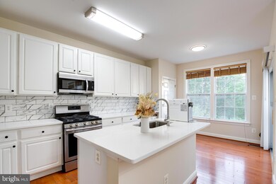 43182 Newbridge Square, Broadlands, VA 20148 - photo 7