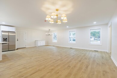 2107 Northwood Cir, Valdosta, GA 31602 - photo 4