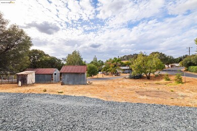 16310 Jacksonville Rd, Jamestown, CA 95327 - photo 4
