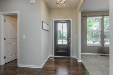 1404 SW Fairfax Rd, Lee's Summit, MO 64082 - photo 3