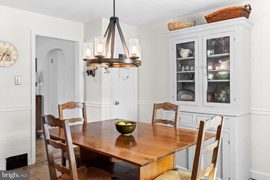 721 Edgewood Rd, Riegelsville, PA 18077 - photo 6