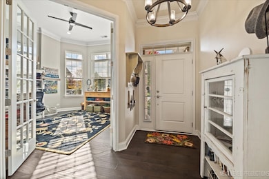 3870 Crooked Creek Dr, Elgin, IL 60124 - photo 5