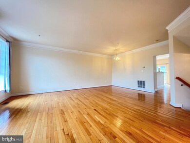 12709 York Mill Ln, Clarksburg, MD 20871 - photo 2