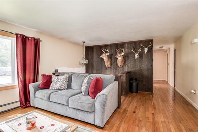 21 Rochester Ave, Rochester, NH 03867 - photo 6