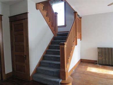 1722 Washington St, Davenport, IA 52804 - photo 4