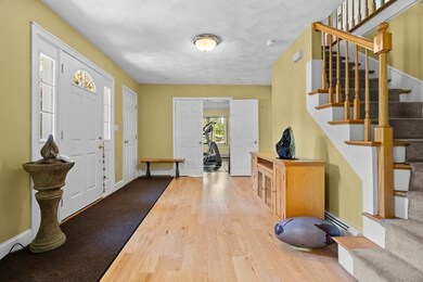 9 S Marble St, Stoneham, MA 02180 - photo 3