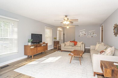 335 Oberlin Ct, Fayetteville, NC 28303 - photo 5