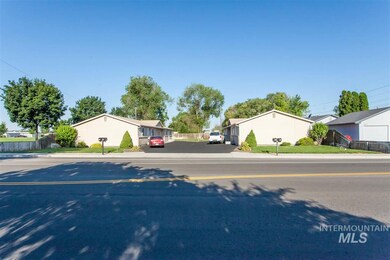 1413 Holly St, Nampa, ID 83686 - photo 3