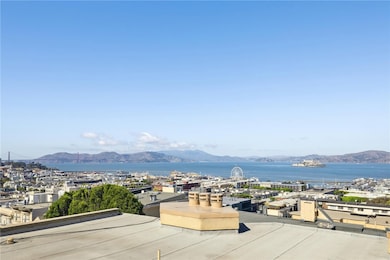 373 Lombard St, San Francisco, CA 94133 - photo 2