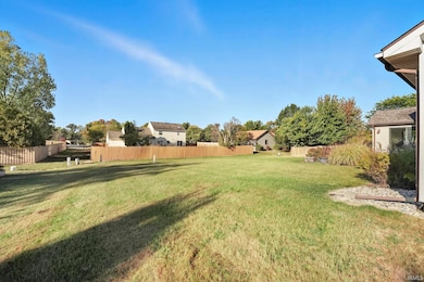1536 Timberlake Trail, Fort Wayne, IN 46804 - photo 7