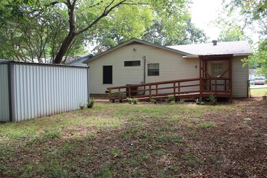 1027 Star St, Denison, TX 75020 - photo 5