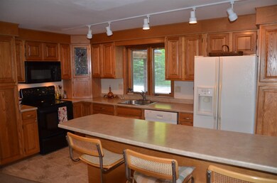 58 Old Clubhouse Ln, Bristol, NH 03222 - photo 7