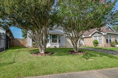 4808 Dogwood Dr, Rosenberg, TX 77471 - photo 2