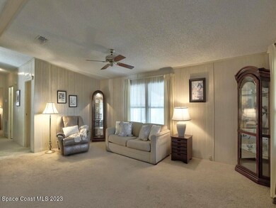 884 Hawthorn Cir, Sebastian, FL 32976 - photo 6