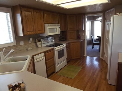 343 Hickory Ct, Nampa, ID 83686 - photo 4