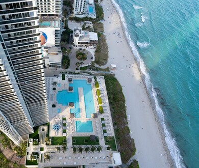 The Beach Club unit 4710, Hallandale Beach, FL 33009 - photo 5