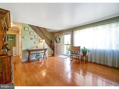 317 Rolling Hill Rd, Elkins Park, PA 19027 - photo 3