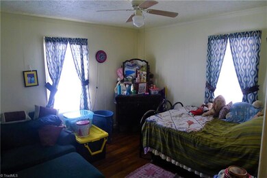 505 Price St, Reidsville, NC 27320 - photo 5