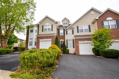 5207 Spring Ridge Dr E, Macungie, PA 18062 - photo 2