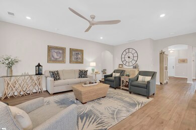 4327 Highlander Dr, Boiling Springs, SC 29316 - photo 7