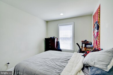 42706 Redpath Terrace, Ashburn, VA 20147 - photo 4