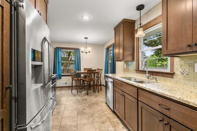 228 8th Ave N, Sauk Rapids, MN 56379 - photo 3