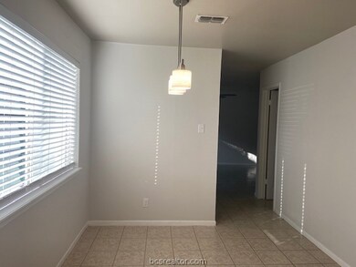 1707 Lawyer St unit B, College Station, TX 77840 - photo 5