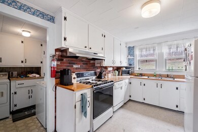 1720 Mount Moosilauke Hwy, Pike, NH 03780 - photo 7